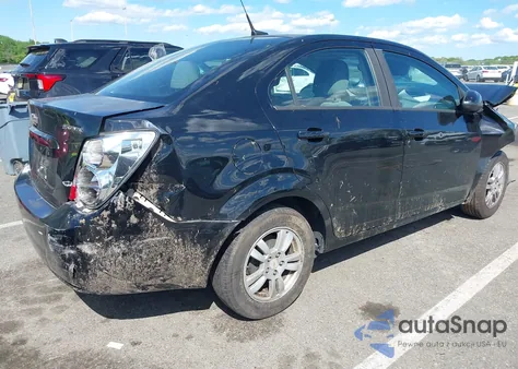 2012 Chevrolet Sonic 2Ls из США, поврежденный, VIN 1G1JA5SH8C4185647